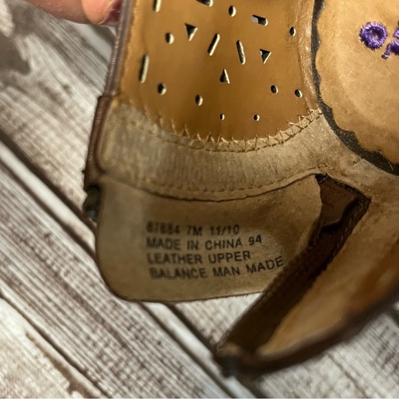 INDINGO by Clarks Bronze Thong Sandal Heel Zipper Closure Size 7 - Picture 6 of 8